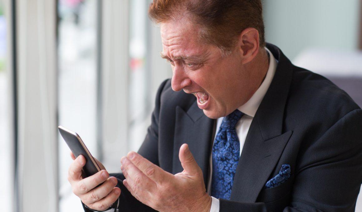 Cum pot rezilia contractul de telefonie mobila inainte de termen