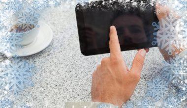 Sunt aplicații care pot cauza blocarea touchscreen-ului?