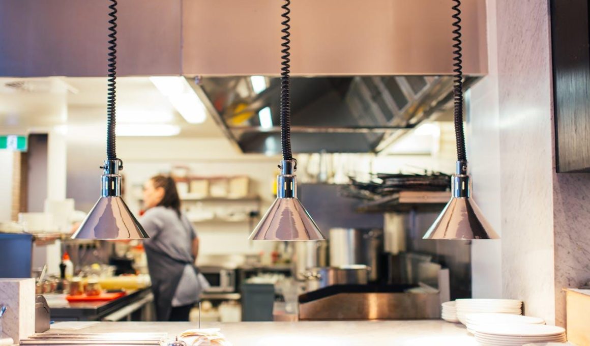 Automatizarea în HoReCa: cum reduc soluțiile robotizate de la Sedona costurile cu personalul în 2026